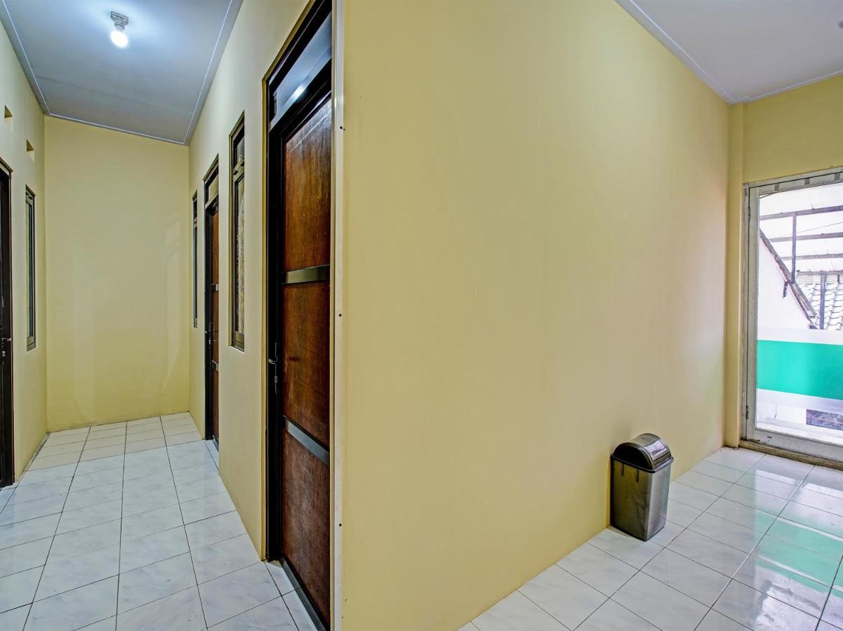 Oyo 91389 Anggrek Residence Syariah Soreang Εξωτερικό φωτογραφία